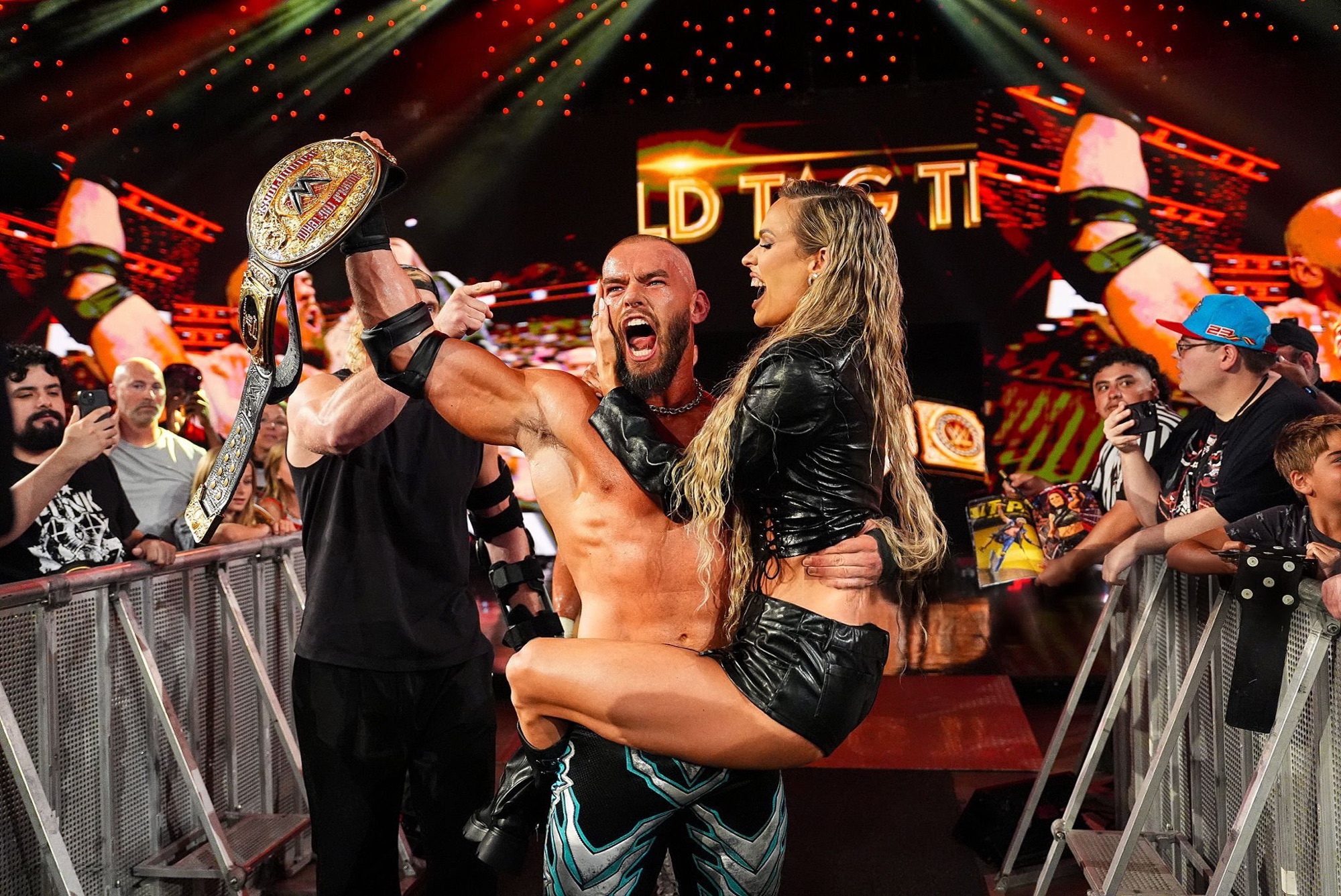 And new.. The Vision win the World Tag Team Championships